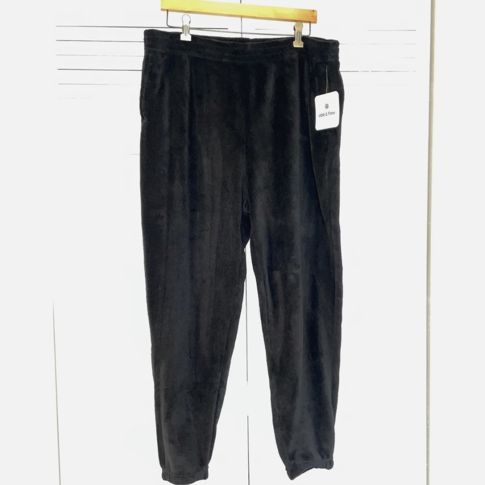 Ebb & Flow XL Women’s Joggers Sweatpants Black Plush Fleece  NWT